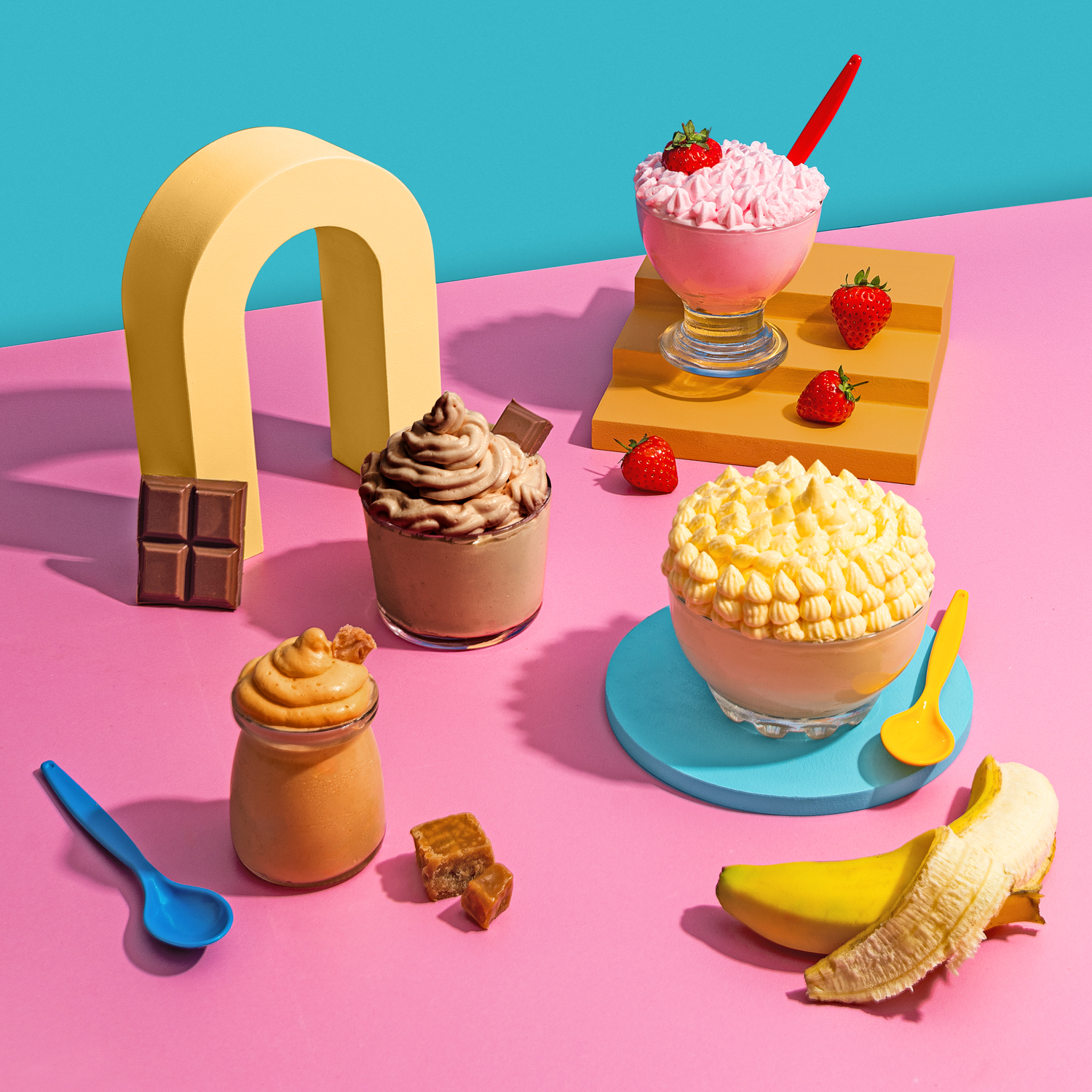 Wibble Mousse strawberry, chocolate, banana and caramel Wibble Mousse strawberry, chocolate, banana and caramel